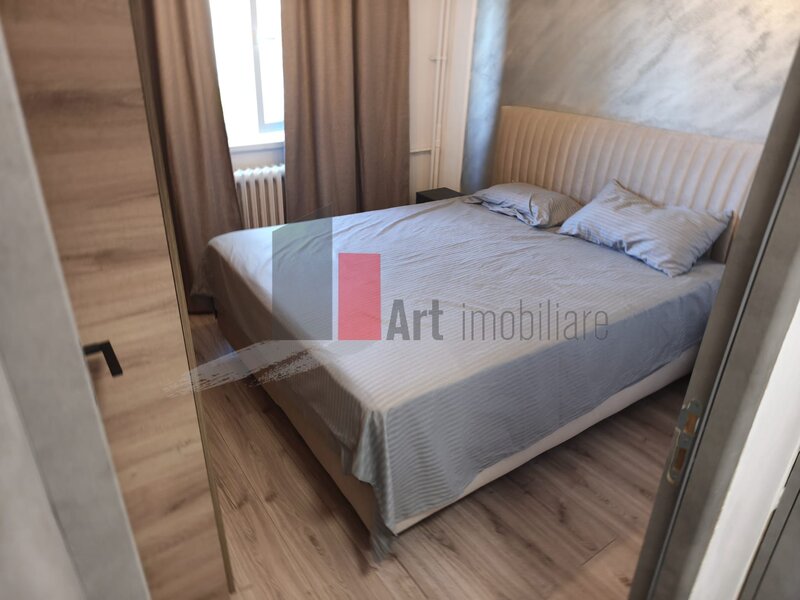 Luica, vanzare apartament 2 camere decomandat