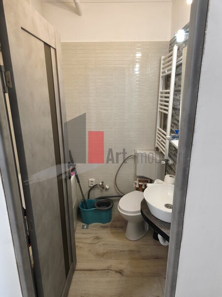 Luica, vanzare apartament 2 camere decomandat